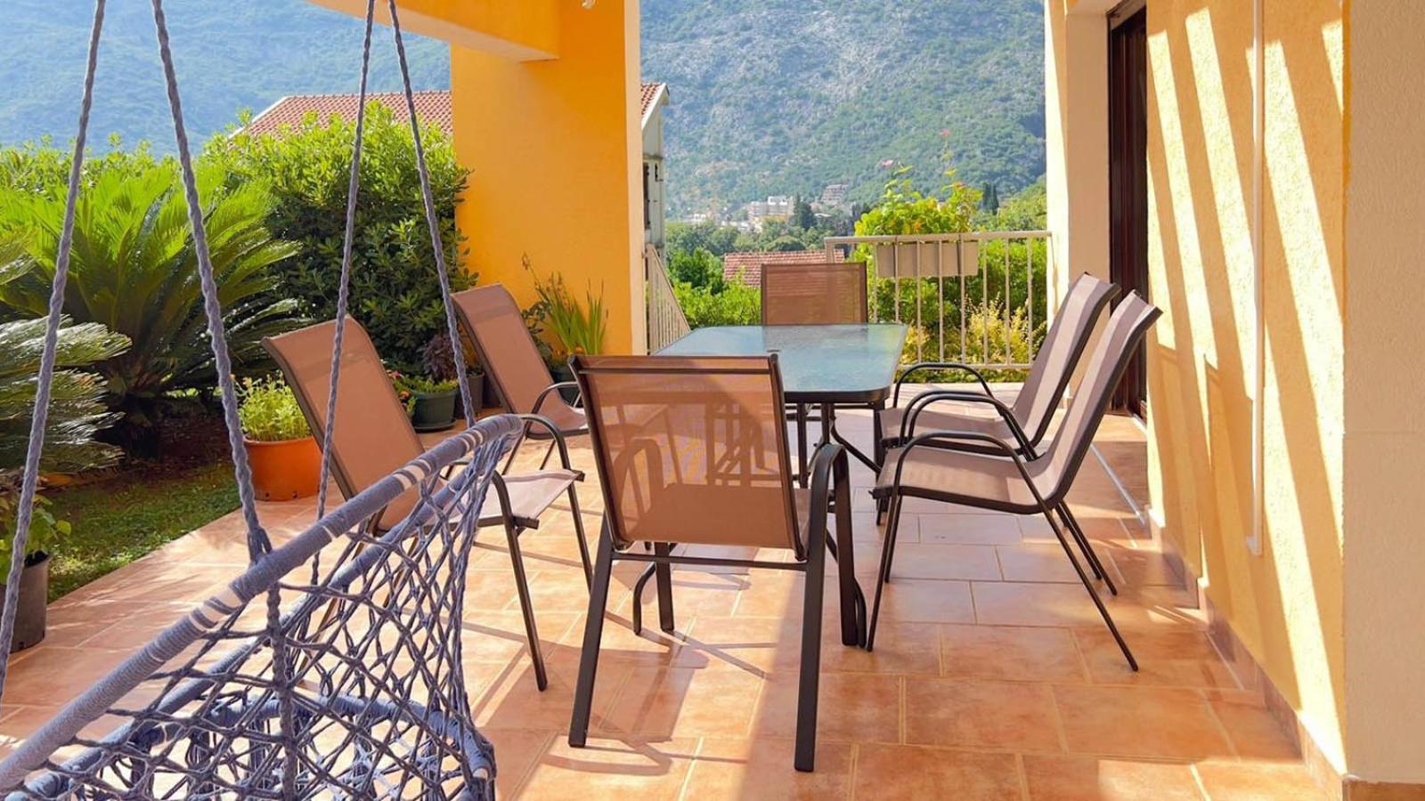 Villa Risan Apartments Ngoại thất bức ảnh